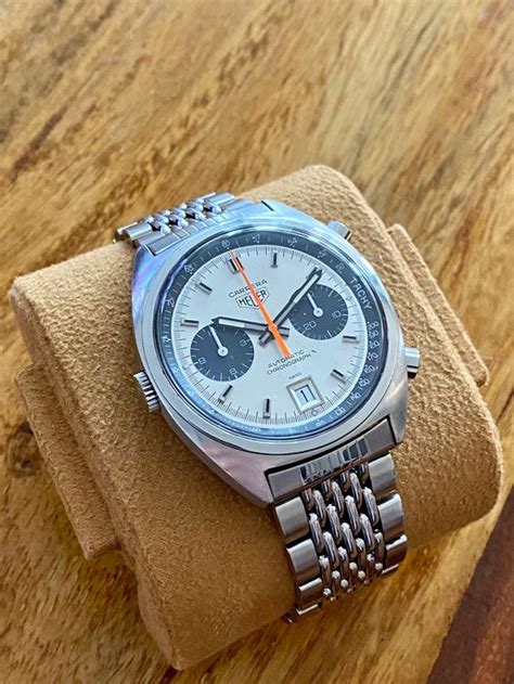 Chronographe vintage Heuer Carrera 1153 (papiers) • EUR 558,00.